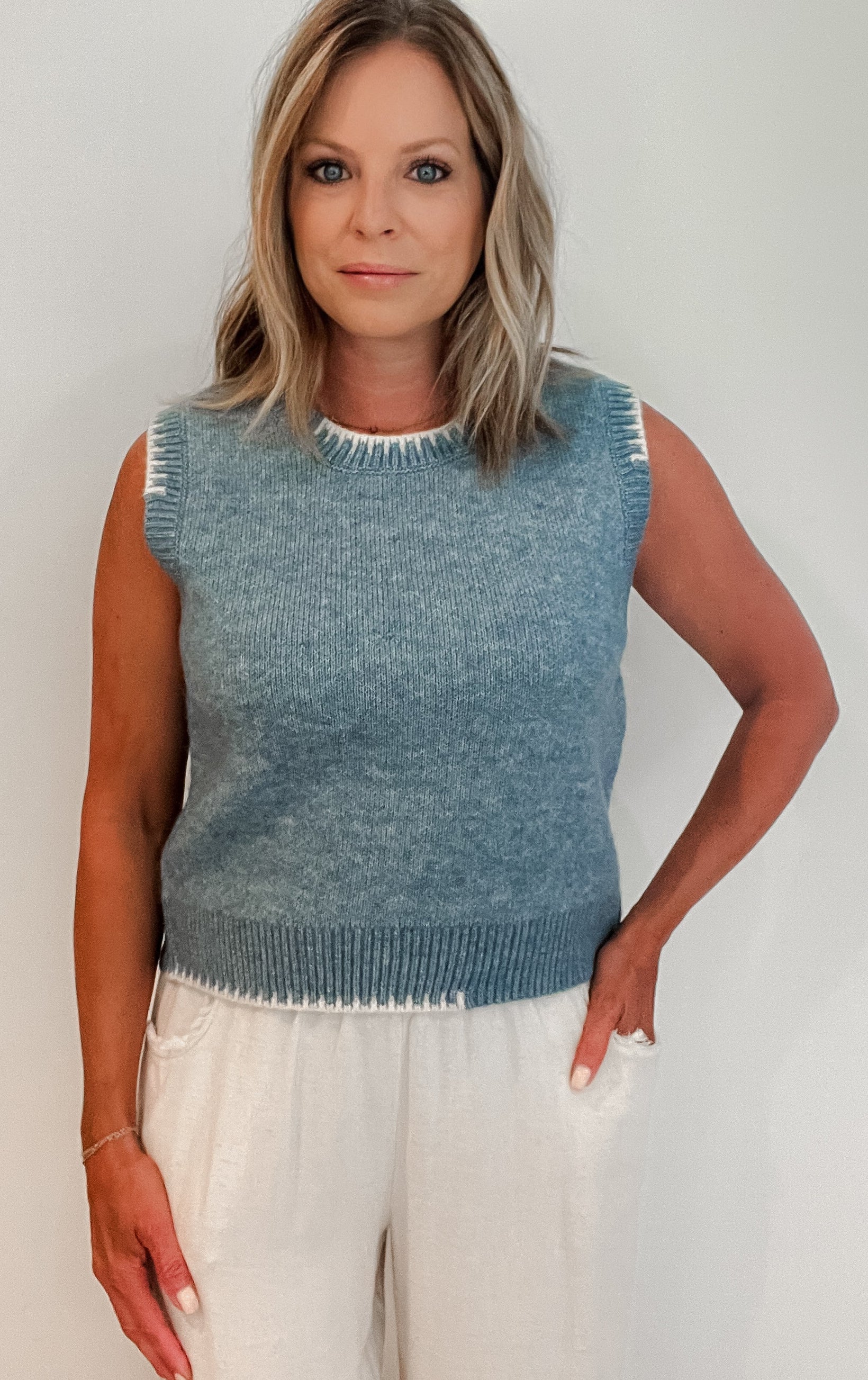 トップス Bibiy. VALENCIA VEST Valencia Vest Top – Cambria Boutique