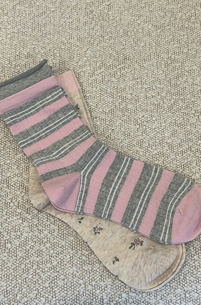 Girly Stripe Socks-Pink/Grey