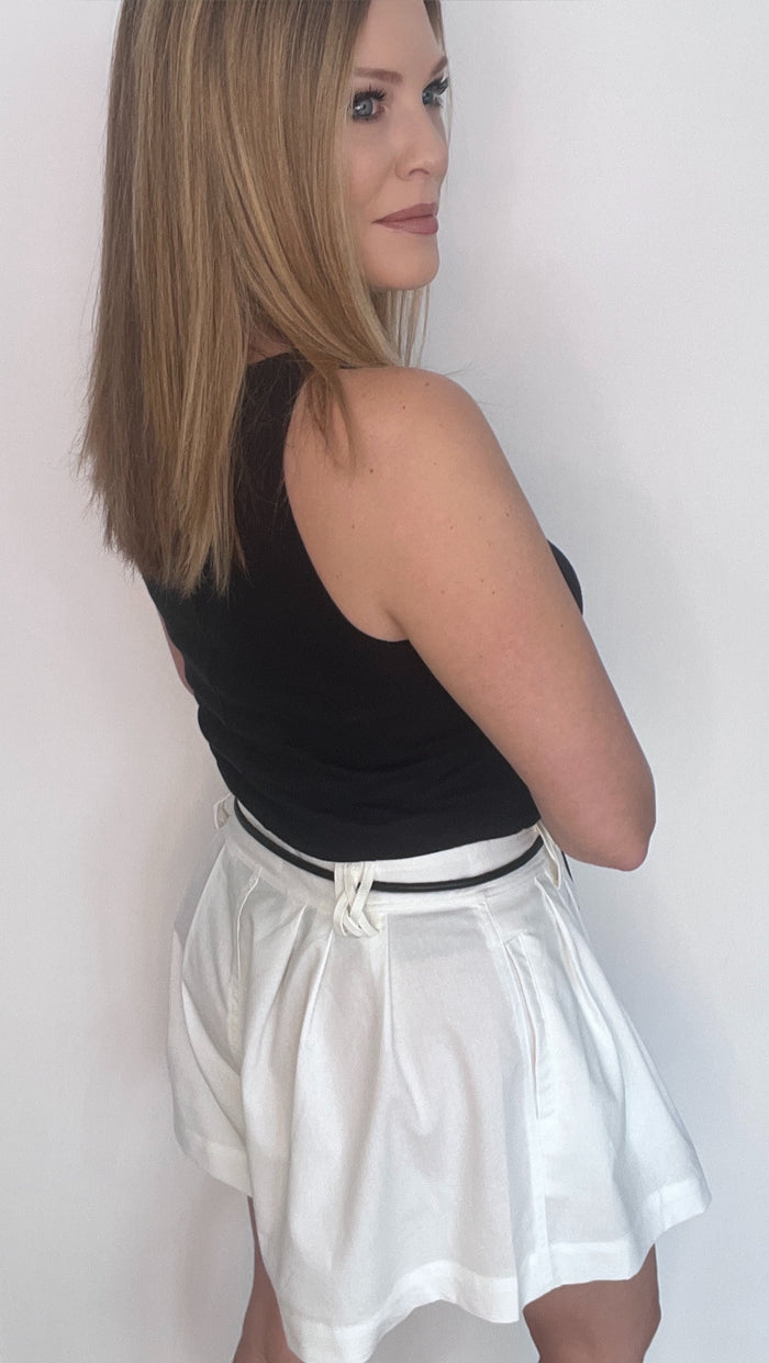 The Clean Pleat Shorts-White