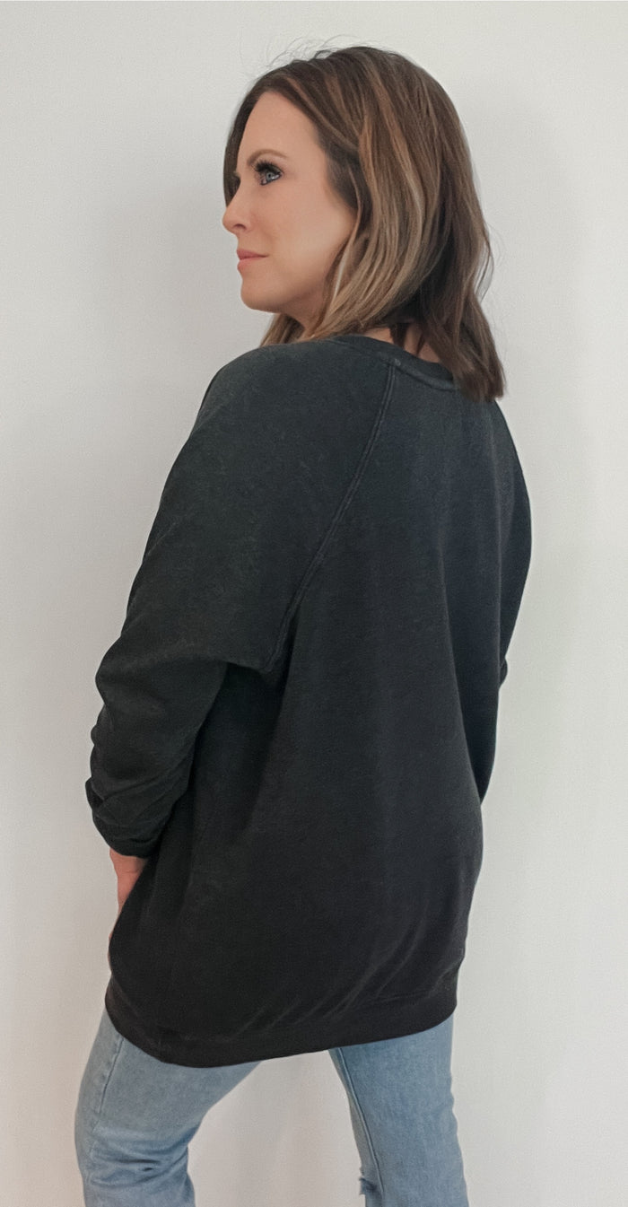 Hangout Sweatshirt-Washed Black