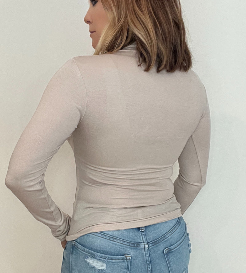 The Perfect Layering Top-Grey