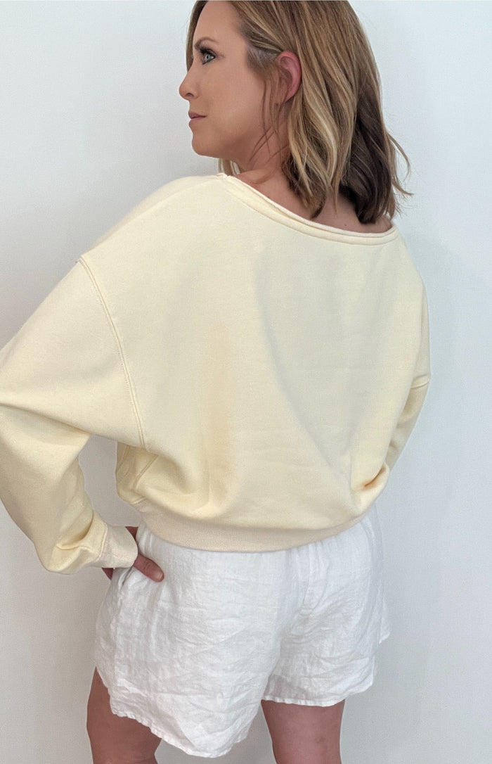 Daffodil Pullover-Pale Yellow
