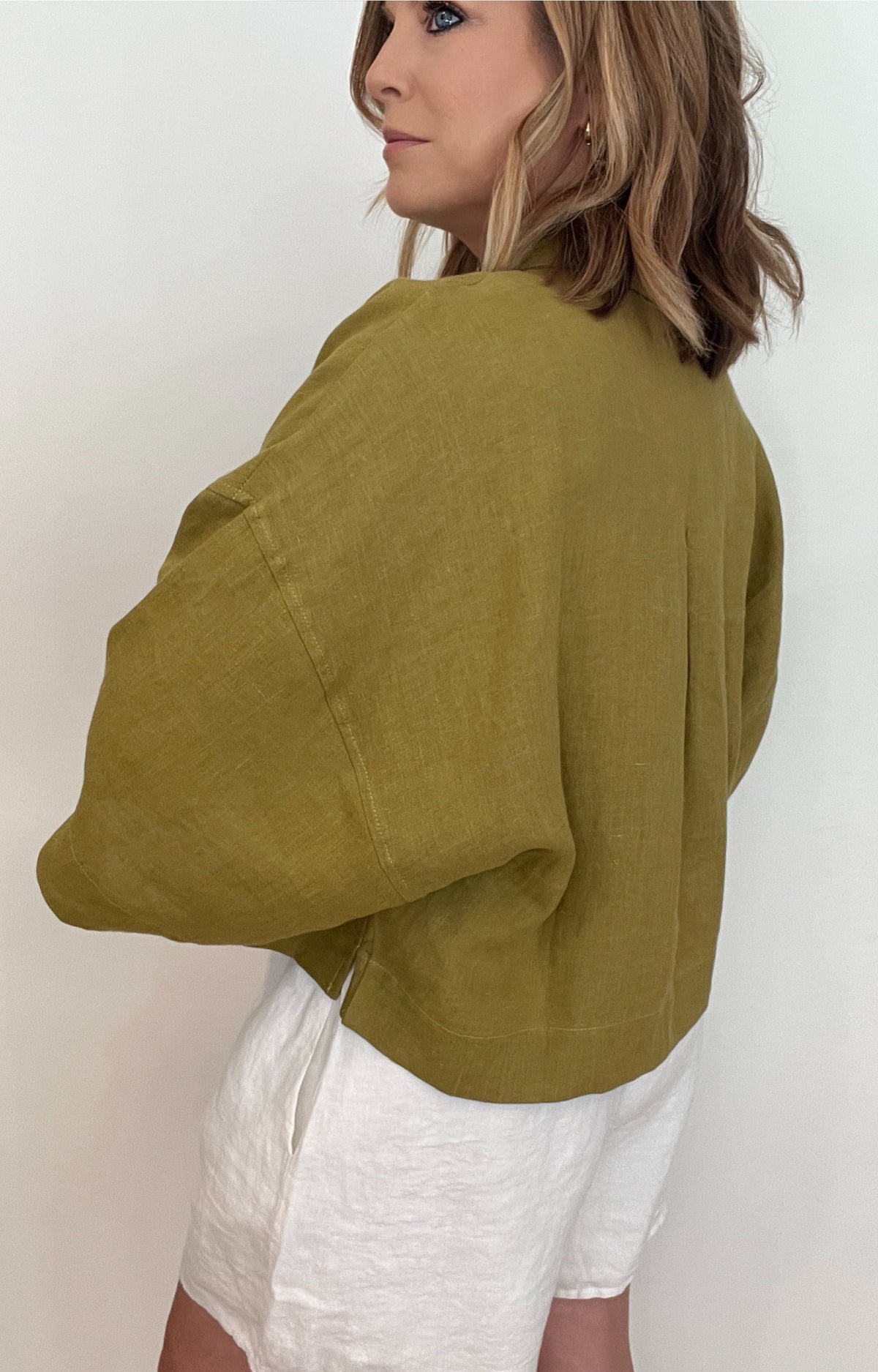 Solstice Linen Top-Olive