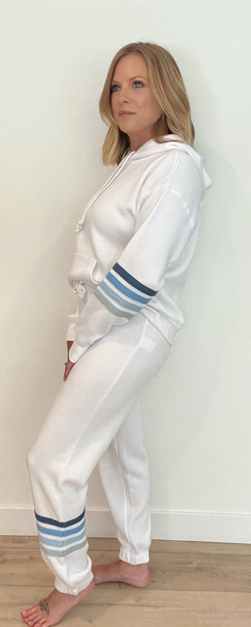 Ocean Waves Joggers-White/Blue Stripe
