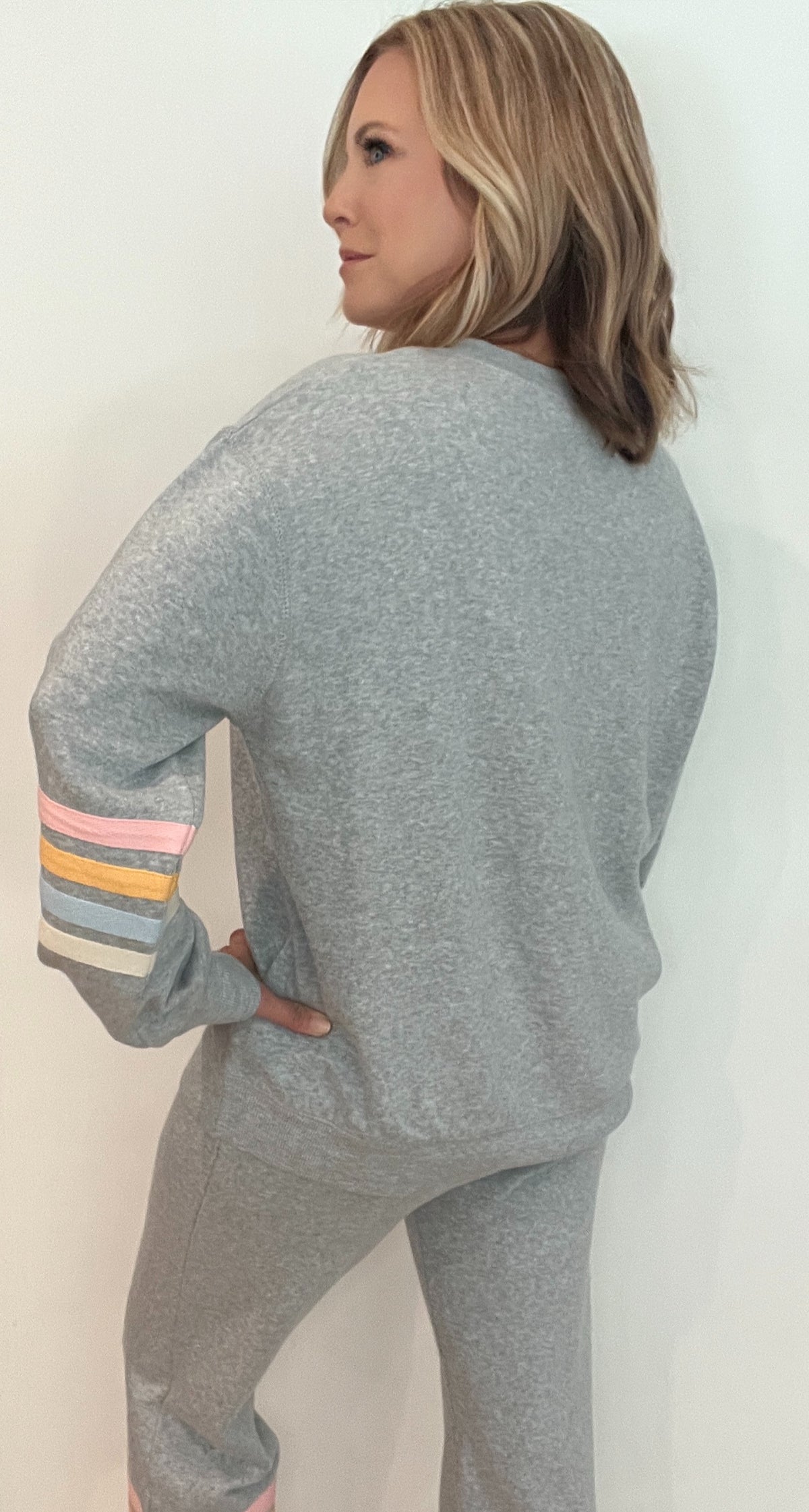 Ocean Waves Pullover-Grey/Sunset Stripes