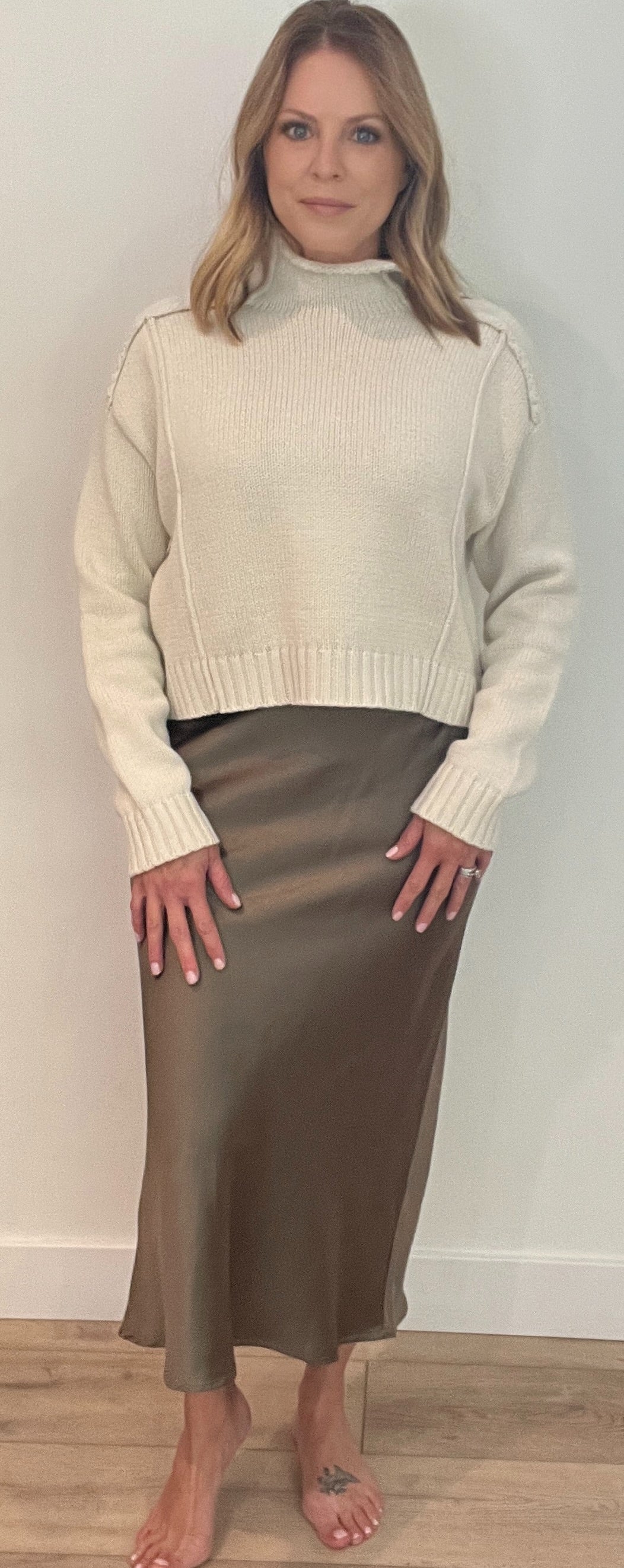 Manhattan Satin Skirt-Chocolate