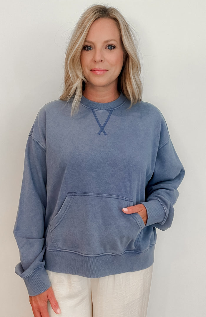 Monday Blues Pullover