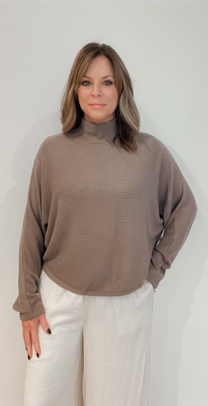 Shelly Ribbed Pullover