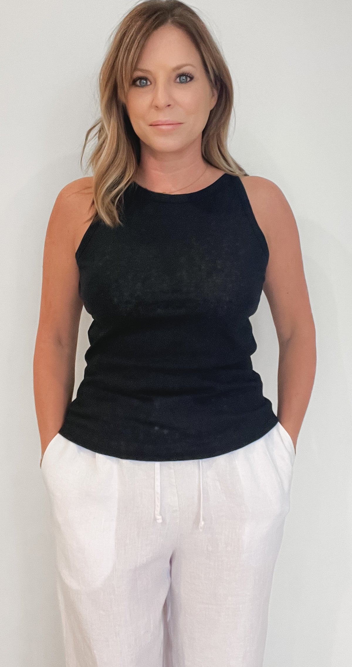 Sydney Linen Tank-Black