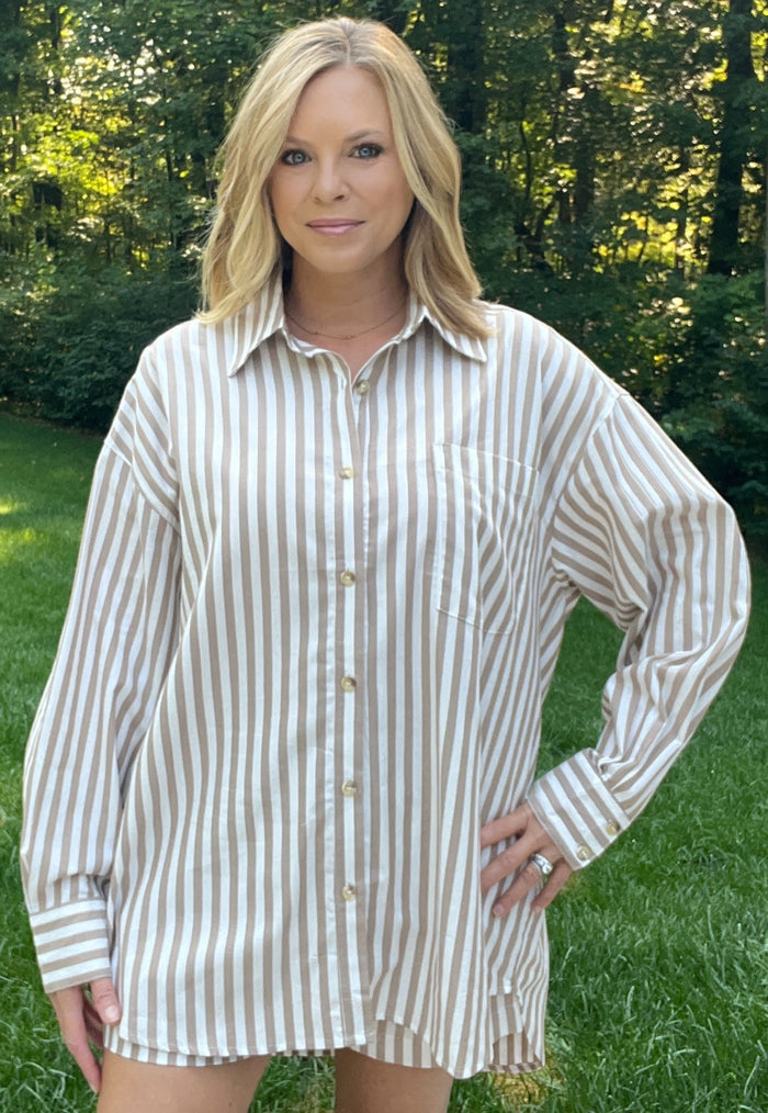 Misty Shore Oversized Top-Ivory/Taupe