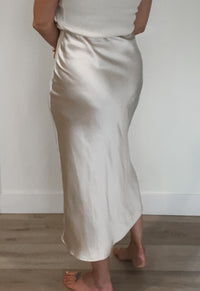 Manhattan Satin Skirt-Champagne