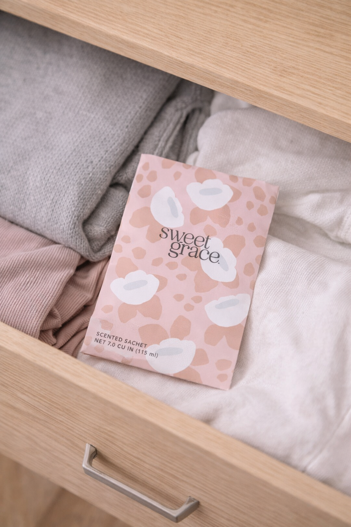 Sweet Grace Scented Sachet-Modern Flower
