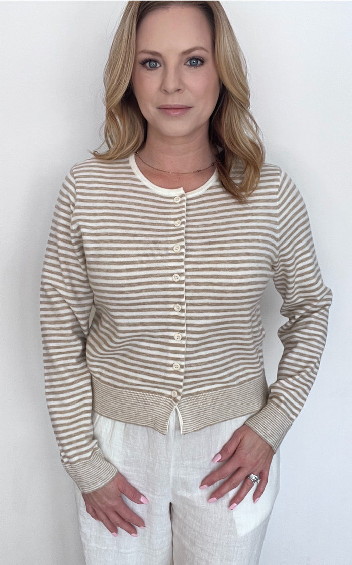 The Montana Cardigan-Taupe/Ivory