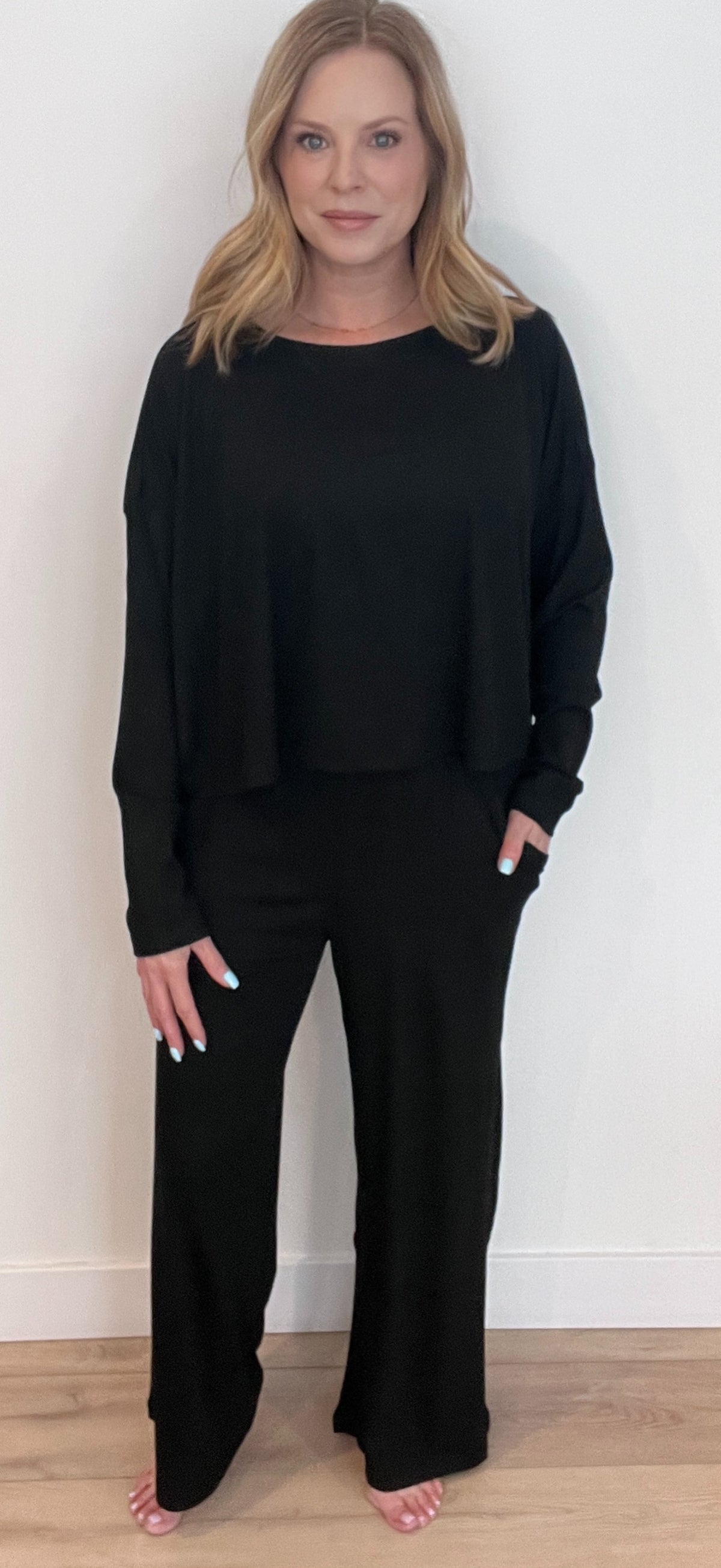 The Weekend Stay Set-Black