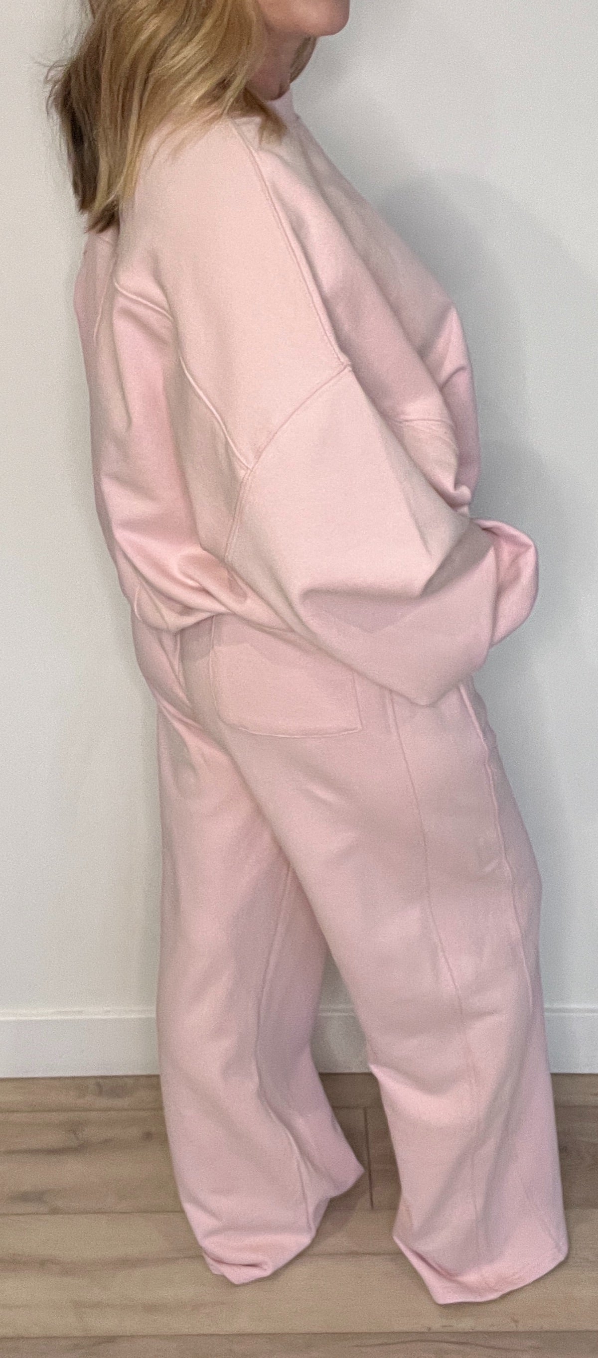 The Lounge Cotton Sweatpants-Pink