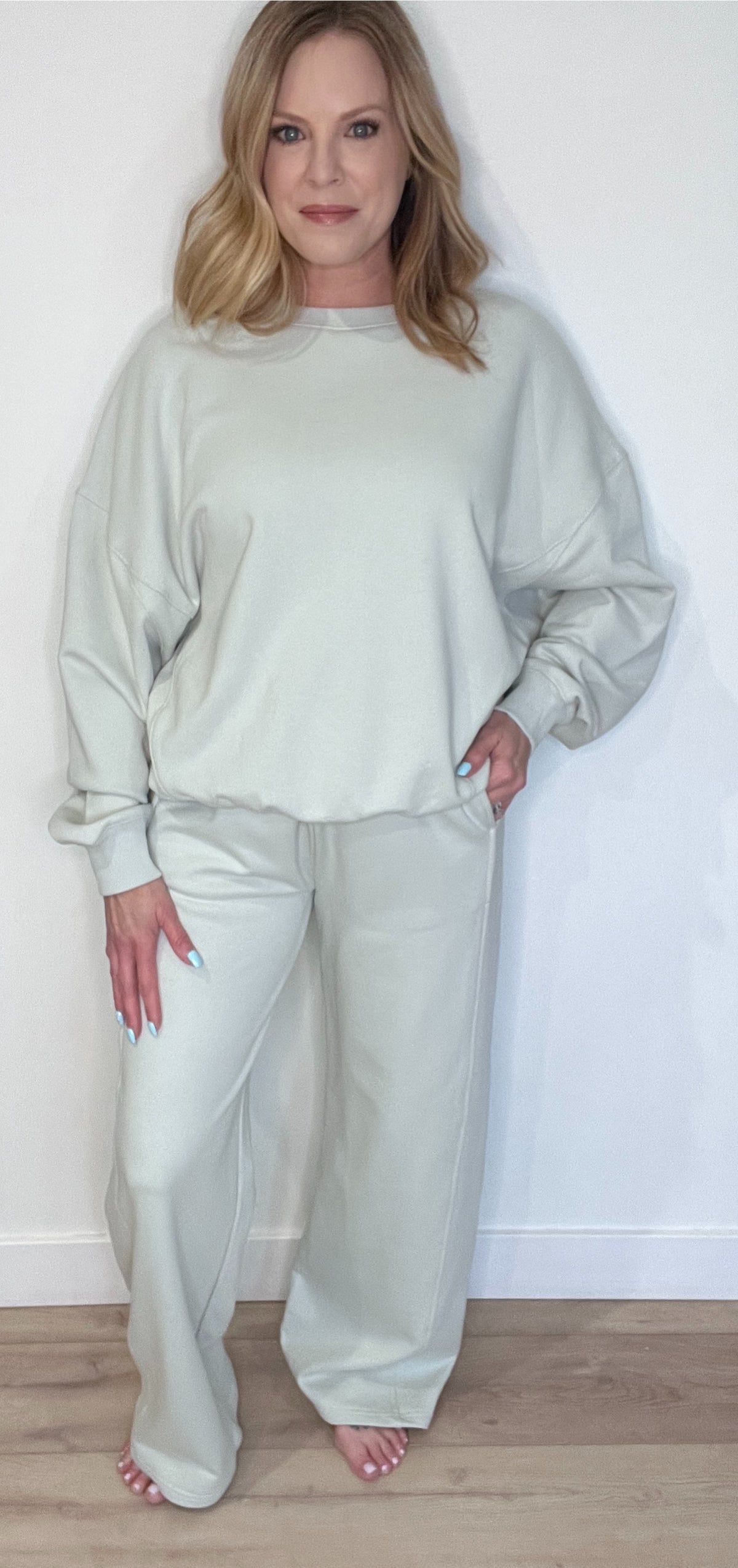 The Lounge Cotton Sweatpants-Mist Grey