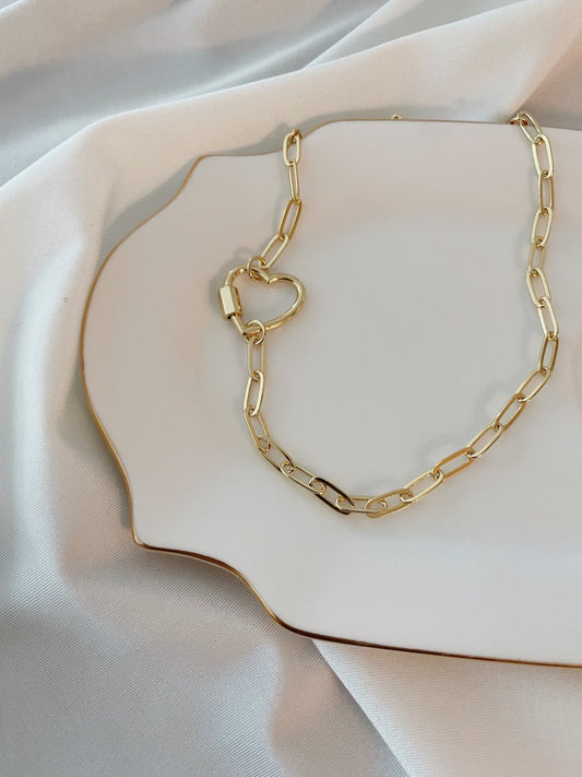Heart Carabinar Necklace